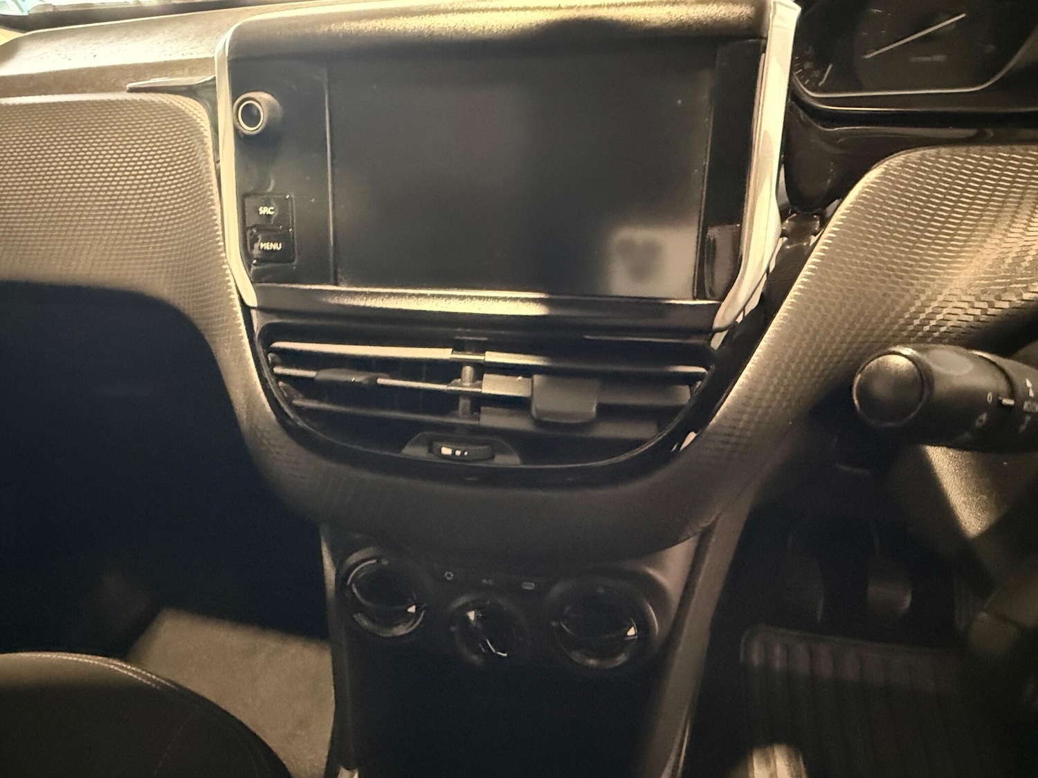 Used Peugeot 2008 2016 for sale - 76122886: Photo 17