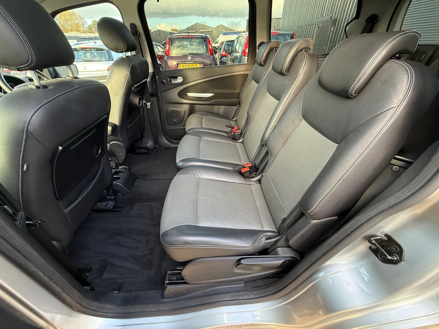 Used Ford Galaxy 2007 for sale - 76561259: Photo 16