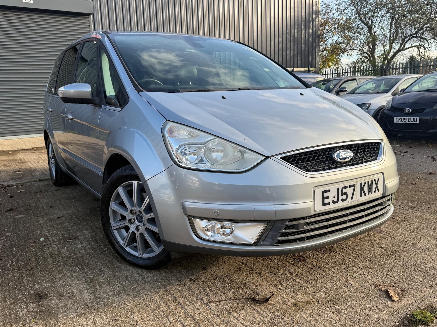 Used Ford Galaxy 2007 for sale - 76561259: Photo 2