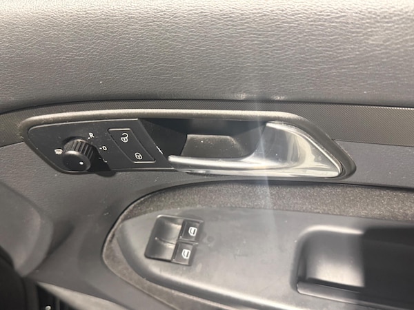 Used Volkswagen Touran 2007 for sale - 75707496: Photo 20