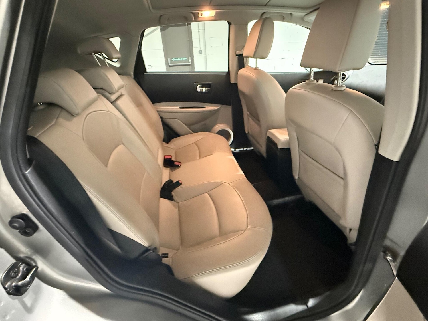 Used Nissan Qashqai 2012 for sale - 76270845: Photo 14