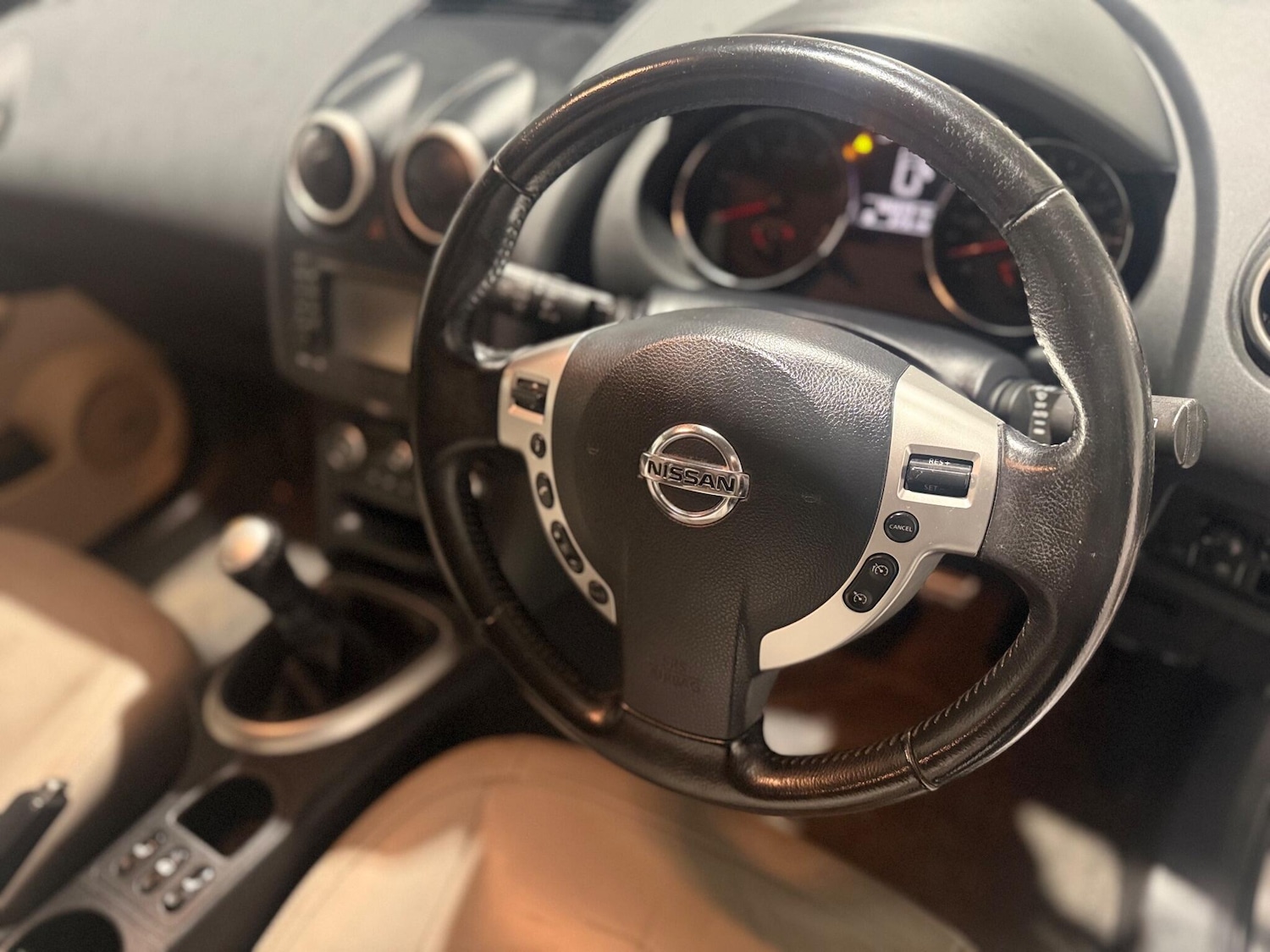 Used Nissan Qashqai 2012 for sale - 76270845: Photo 25