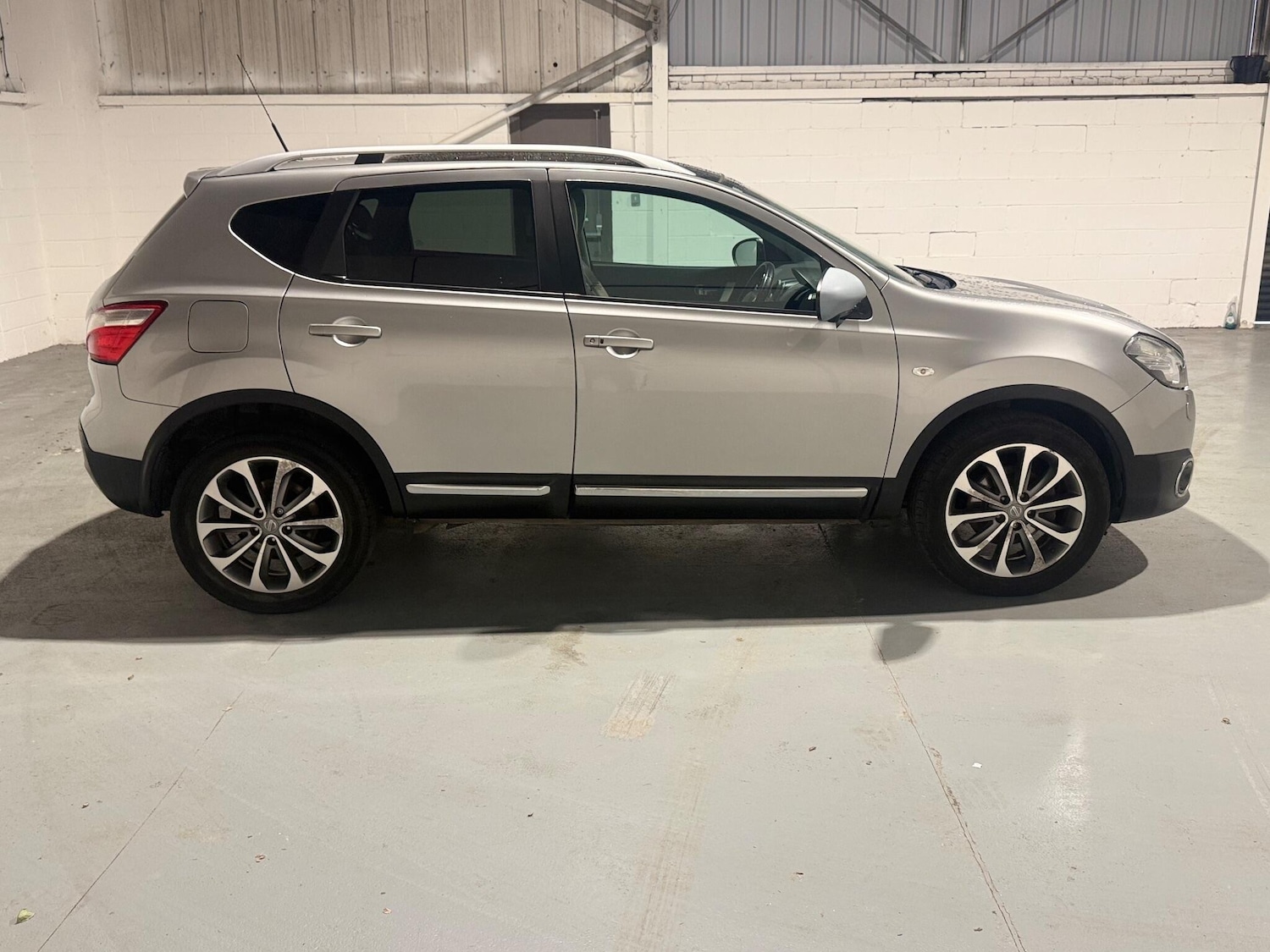 Used Nissan Qashqai 2012 for sale - 76270845: Photo 9