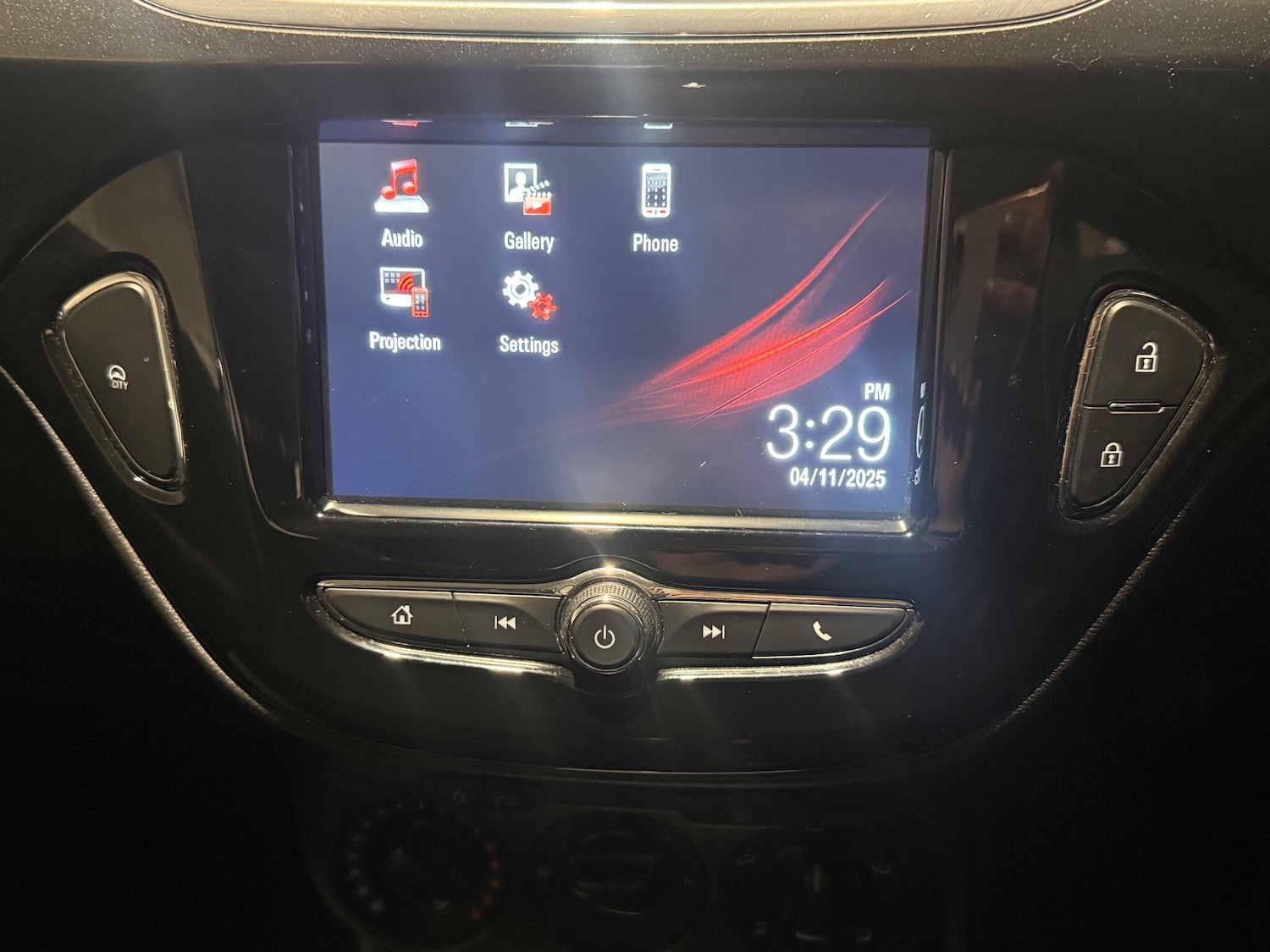 Used Vauxhall Corsa 2017 for sale - 76992352: Photo 17