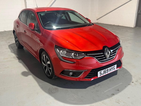 Used Renault Megane 2019 for sale - 76121654: Photo 2