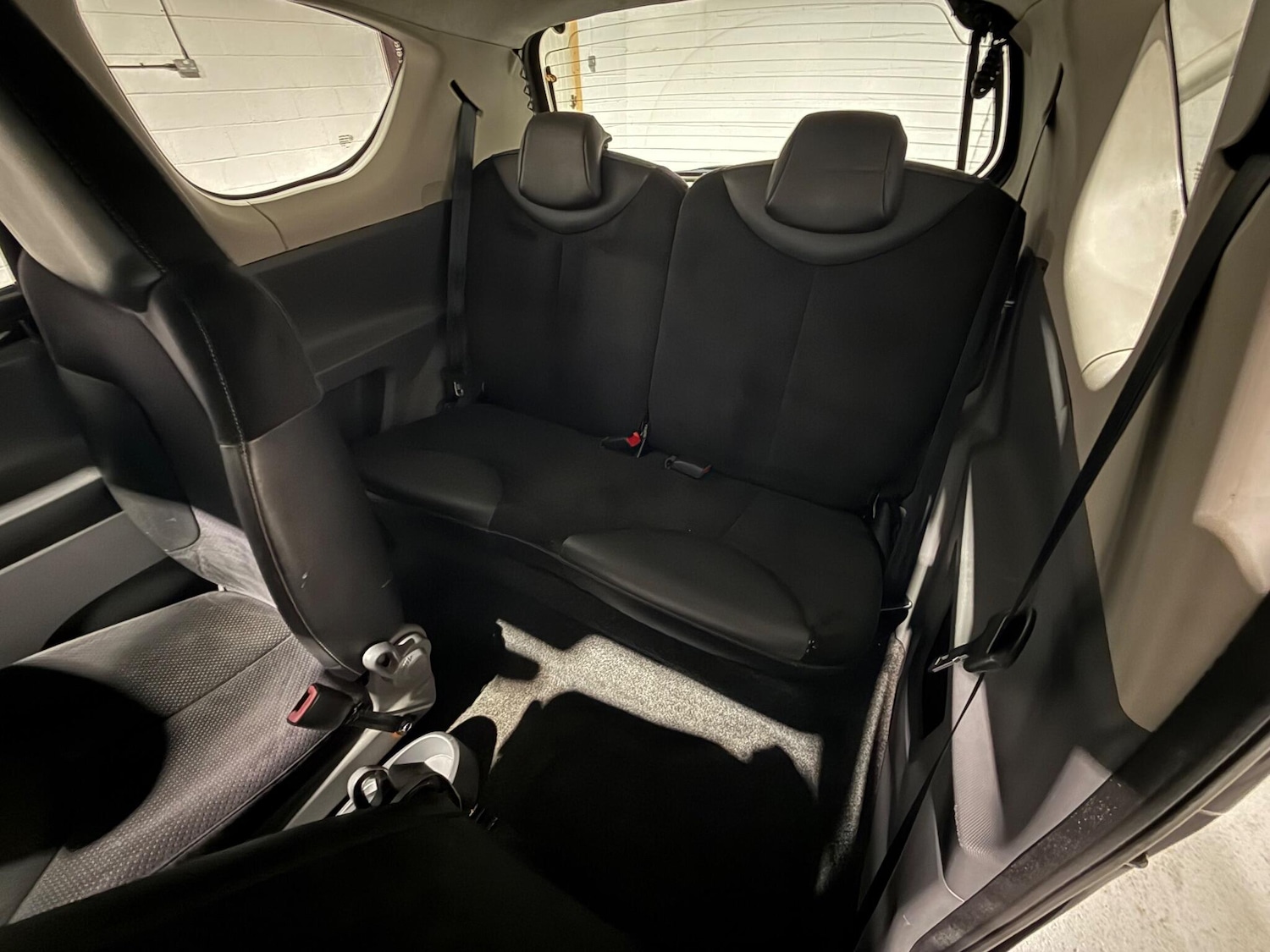 Used Toyota AYGO 2009 for sale - 76270448: Photo 15