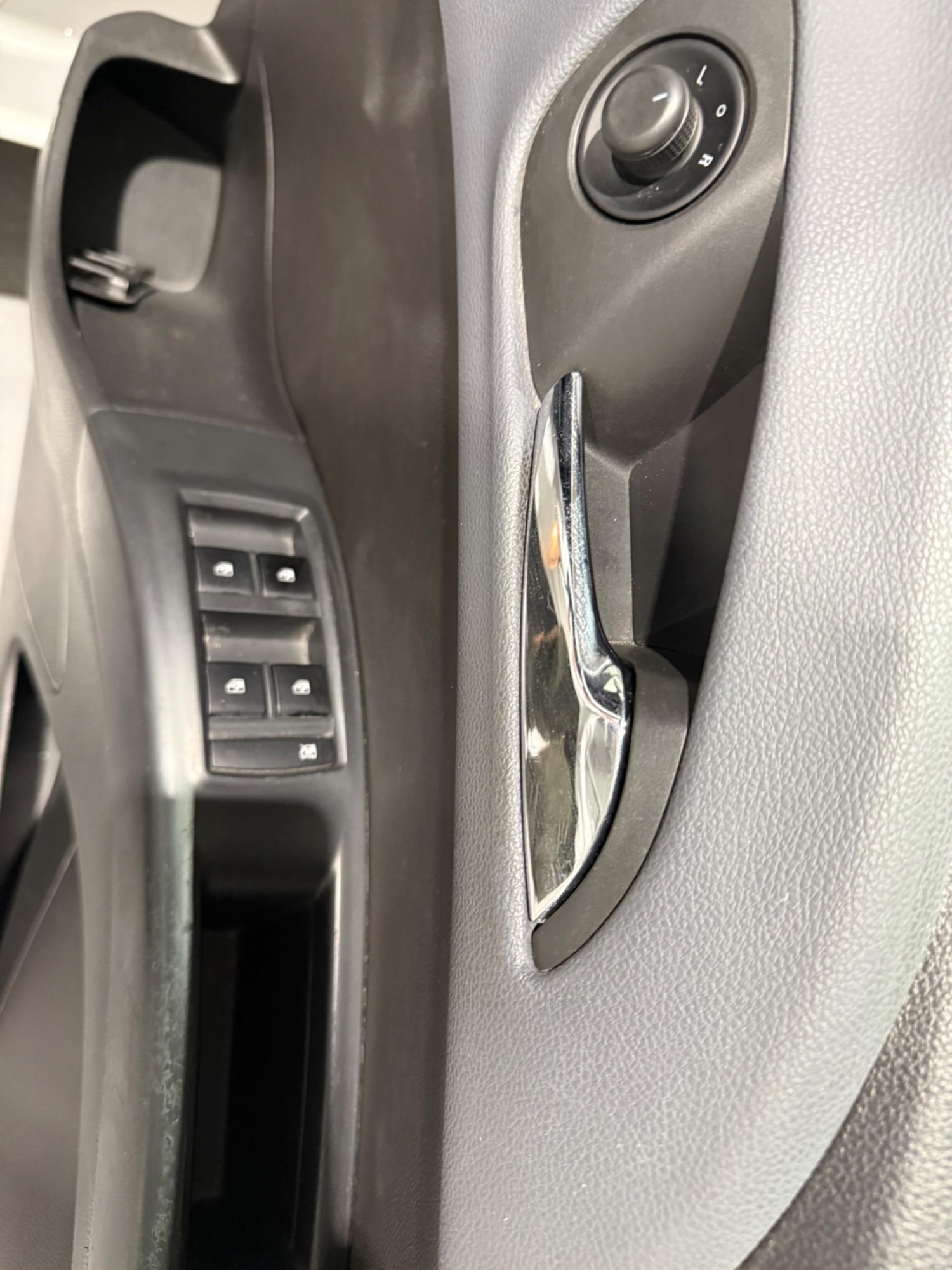 Used Vauxhall Meriva 2013 for sale - 76990751: Photo 19