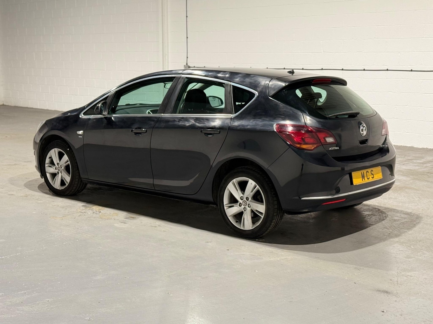 Vehicle 5