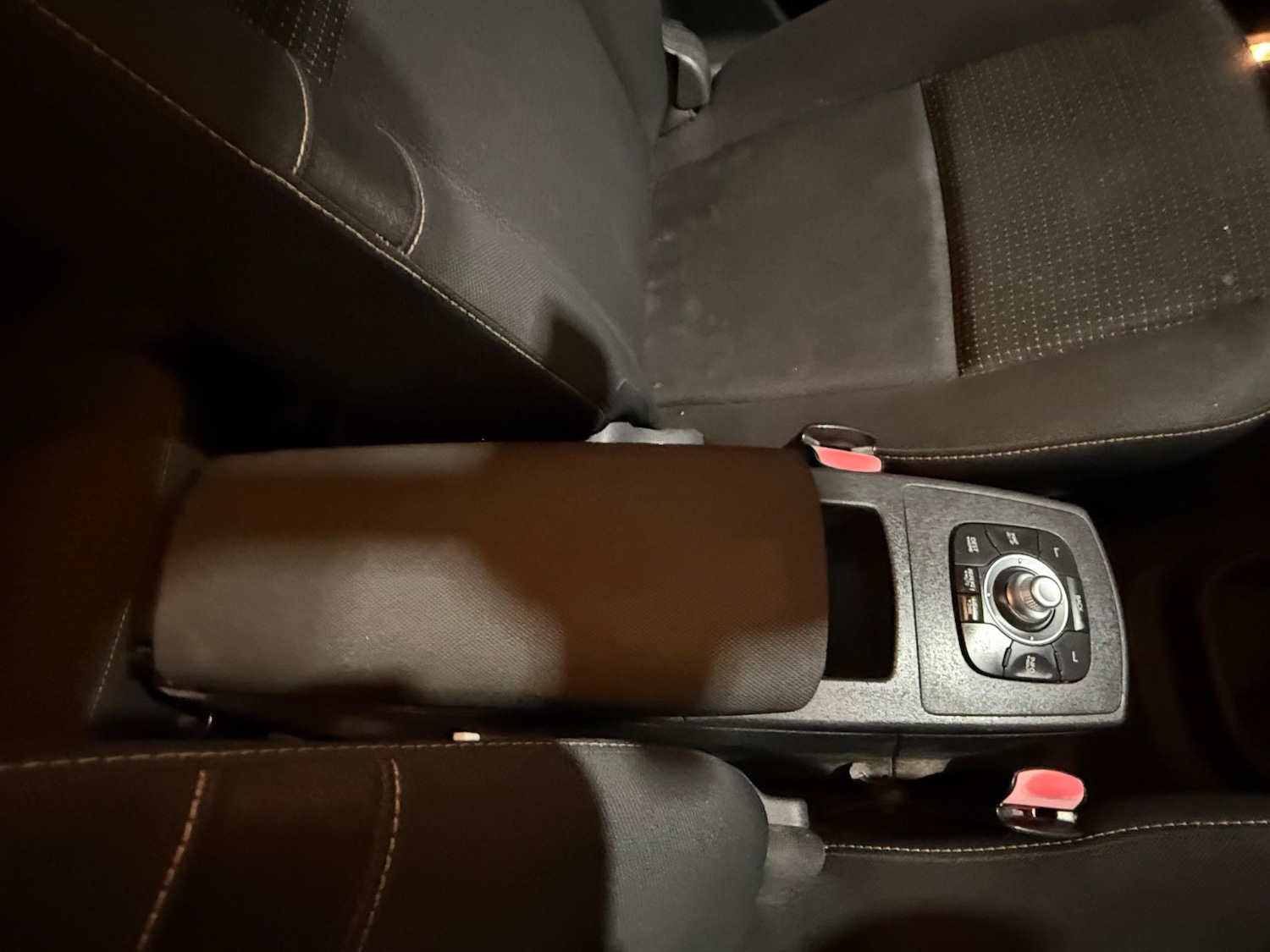 Used Renault Scenic 2010 for sale - 76987862: Photo 24