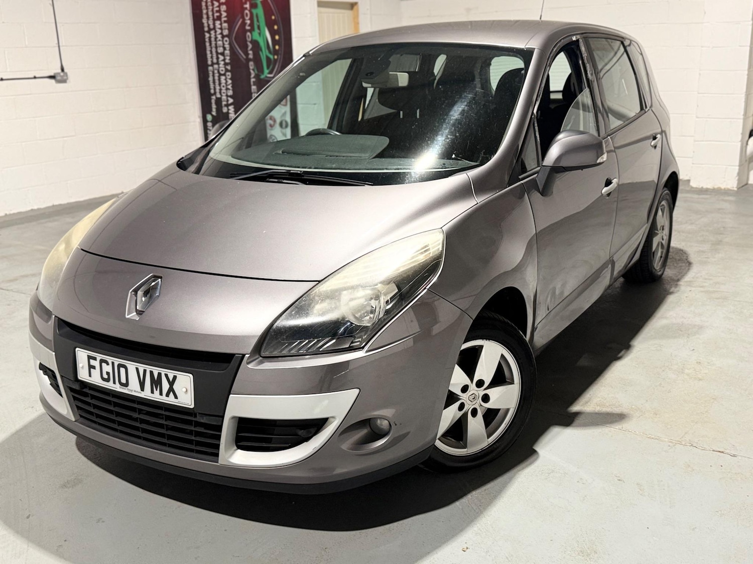 Used Renault Scenic 2010 for sale - 76987862: Photo 4