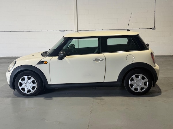 Used MINI Hatch 2010 for sale - 75540069: Photo 9