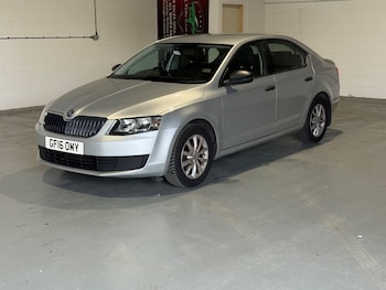 Skoda - Octavia