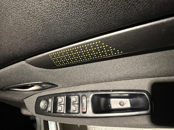 Used Renault Scenic 2010 for sale - 75213861: Photo 25