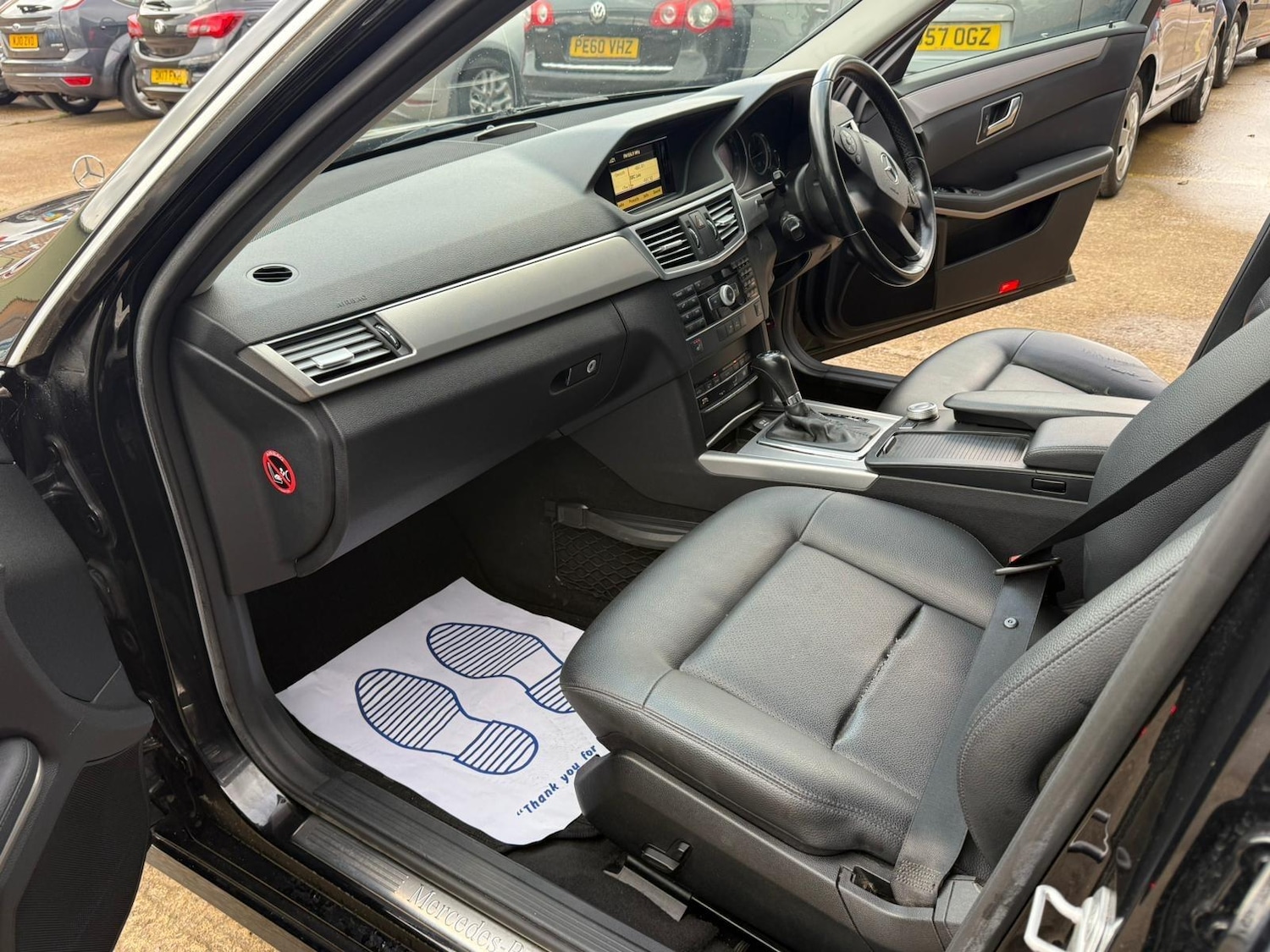 Used Mercedes-Benz E Class 2011 for sale - 76561304: Photo 13