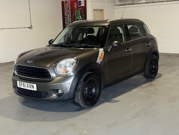 MINI - Countryman