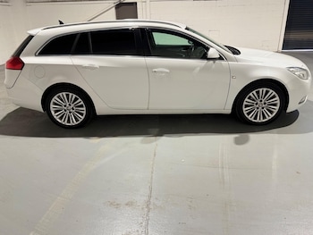 Used Vauxhall Insignia 2012 for sale - 75520044: Photo