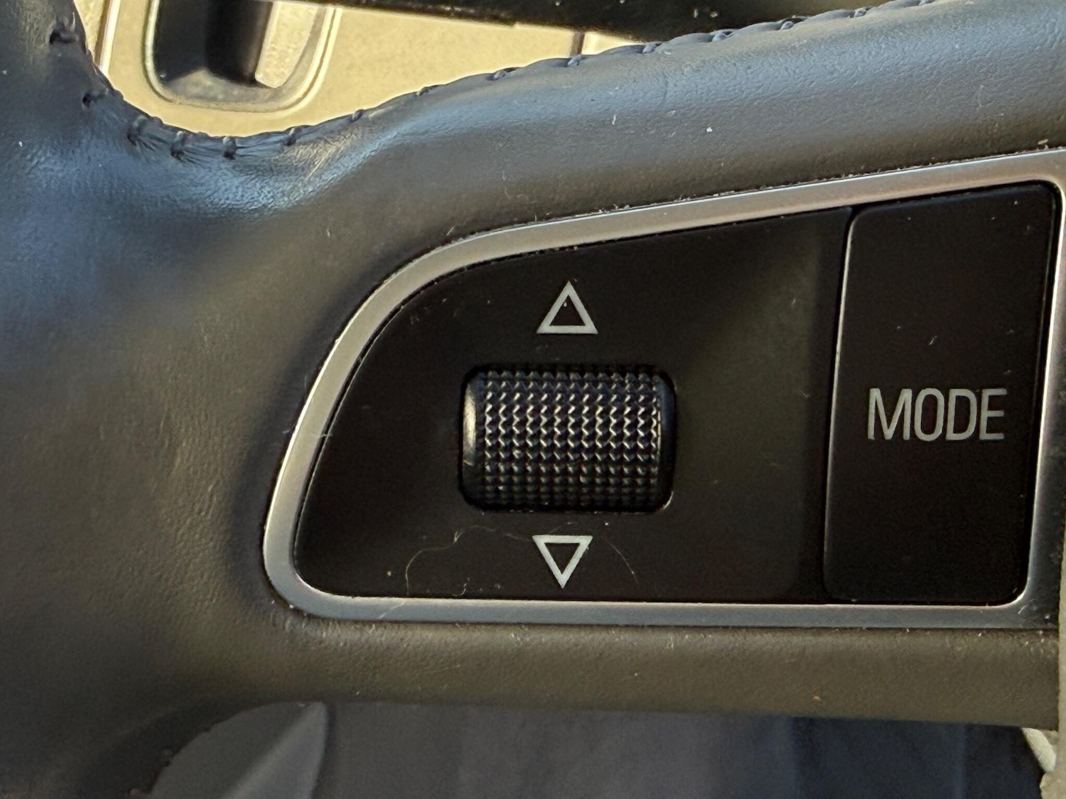 Used Audi A4 2011 for sale - 76990024: Photo 14