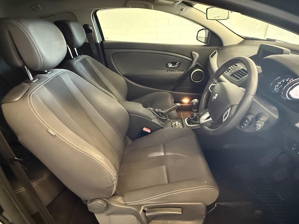 Used Renault Megane 2012 for sale - 74358692: Photo 12