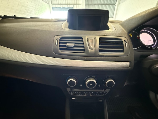 Used Renault Megane 2012 for sale - 74358692: Photo 20