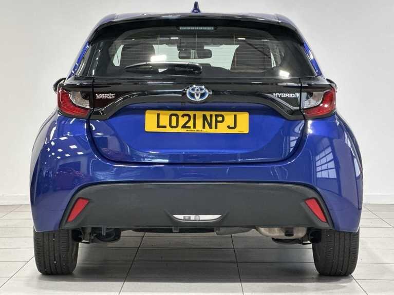 Used Toyota Yaris 2021 for sale - 76715580: Photo 15