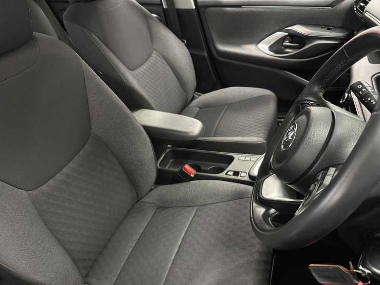 Used Toyota Yaris 2021 for sale - 76715580: Photo 20