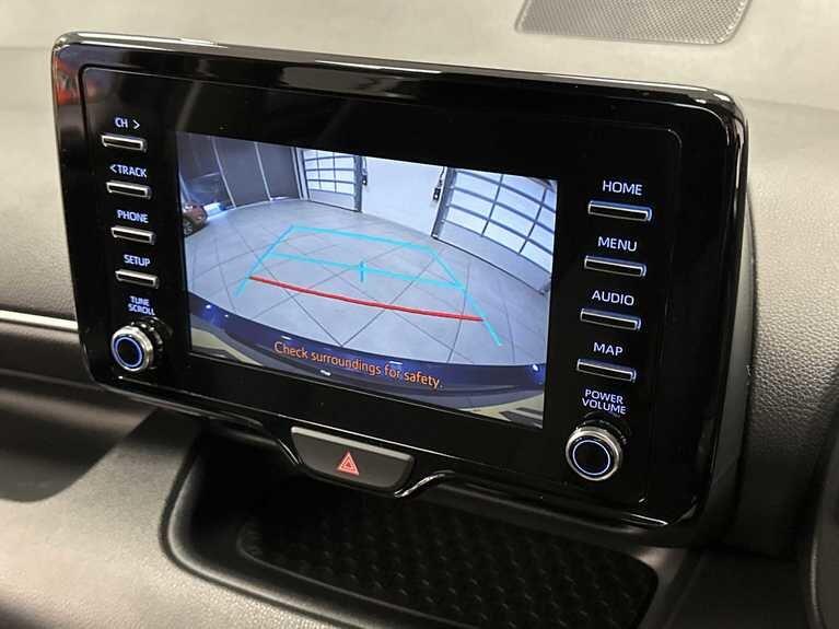 Used Toyota Yaris 2021 for sale - 76715580: Photo 23