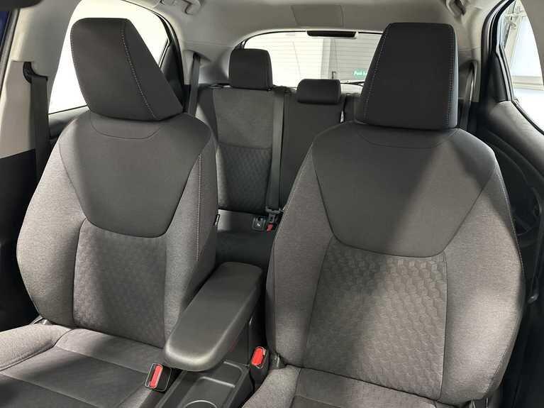 Used Toyota Yaris 2021 for sale - 76715580: Photo 32