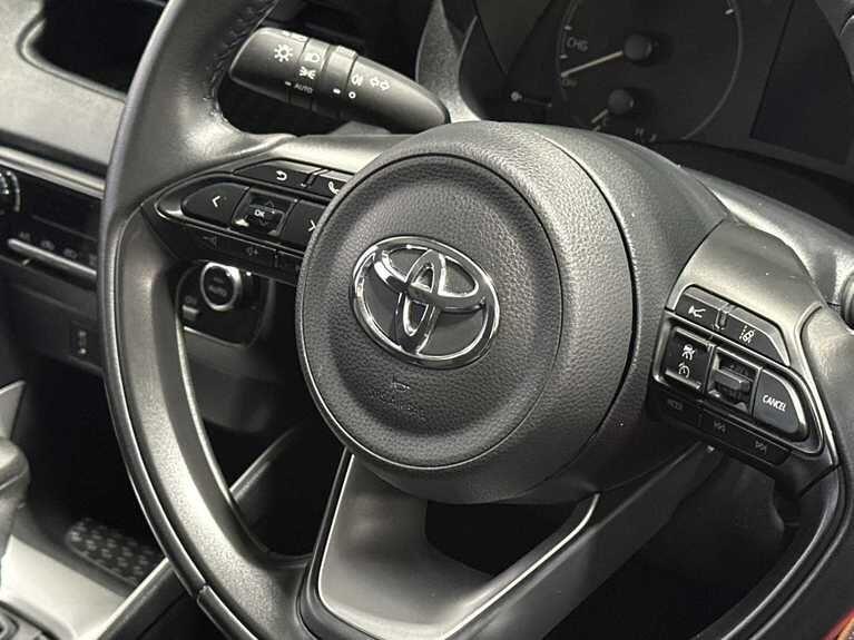 Used Toyota Yaris 2021 for sale - 76715580: Photo 35
