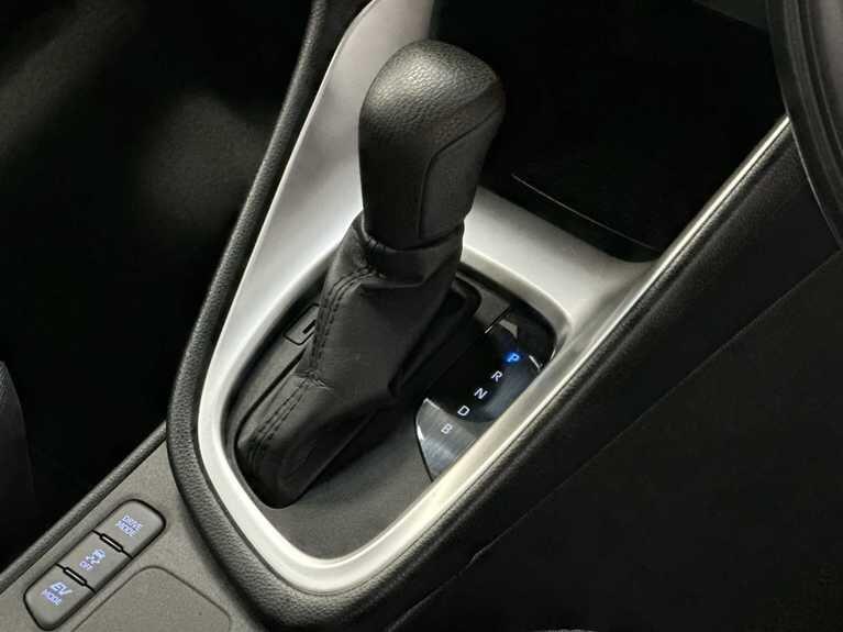 Used Toyota Yaris 2021 for sale - 76715580: Photo 4