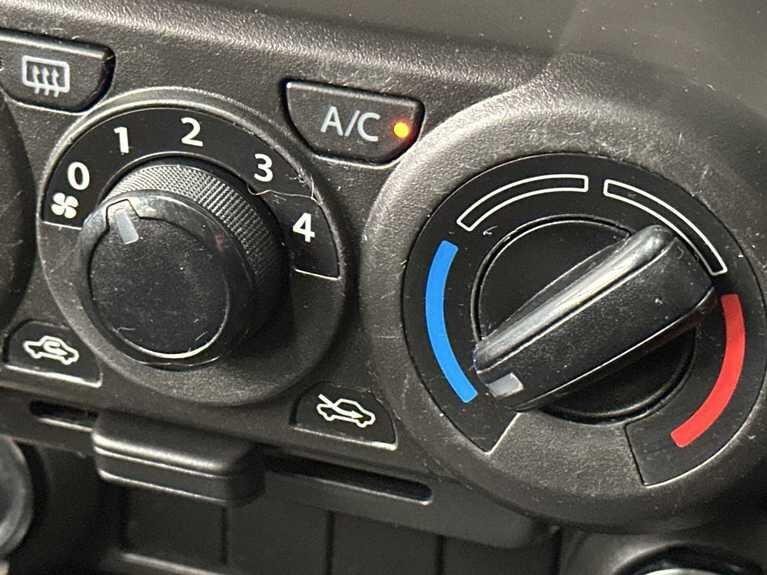 Used Suzuki Ignis 2019 for sale - 76926812: Photo 34