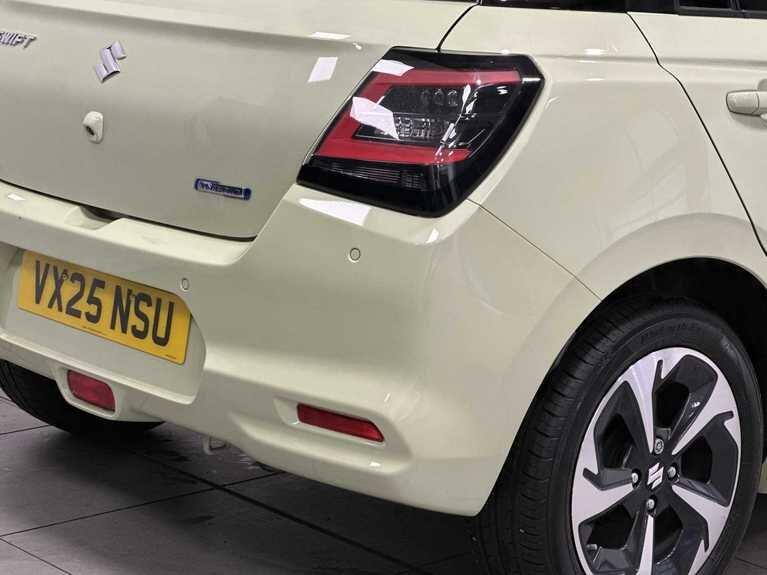 Used Suzuki Swift 2025 for sale - 77838969: Photo 11