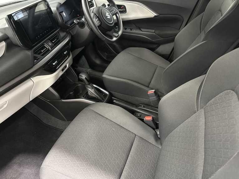 Used Suzuki Swift 2025 for sale - 77838969: Photo 3