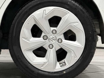 Used Suzuki Swift 2025 for sale - 77305964: Photo