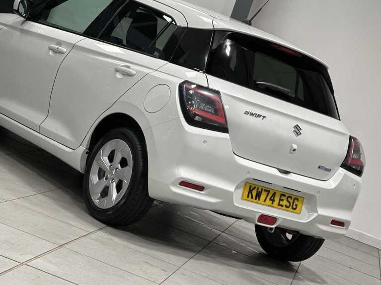 Used Suzuki Swift 2024 for sale - 77523700: Photo 18