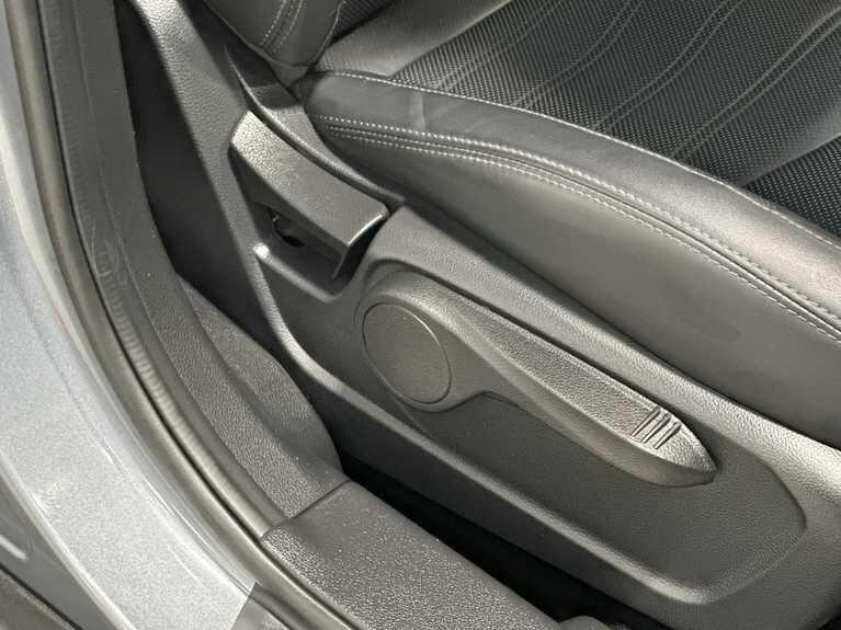 Used Ssangyong Tivoli 2023 for sale - 78047847: Photo 39