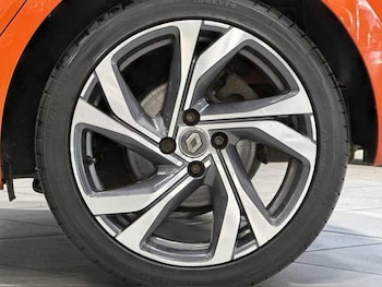 Used Renault Clio 2020 for sale - 77939465: Photo