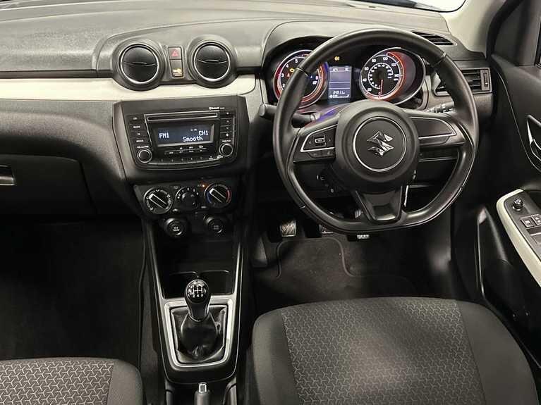 Used Suzuki Swift 2019 for sale - 77304904: Photo 27