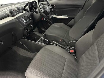 Used Suzuki Swift 2019 for sale - 77304904: Photo