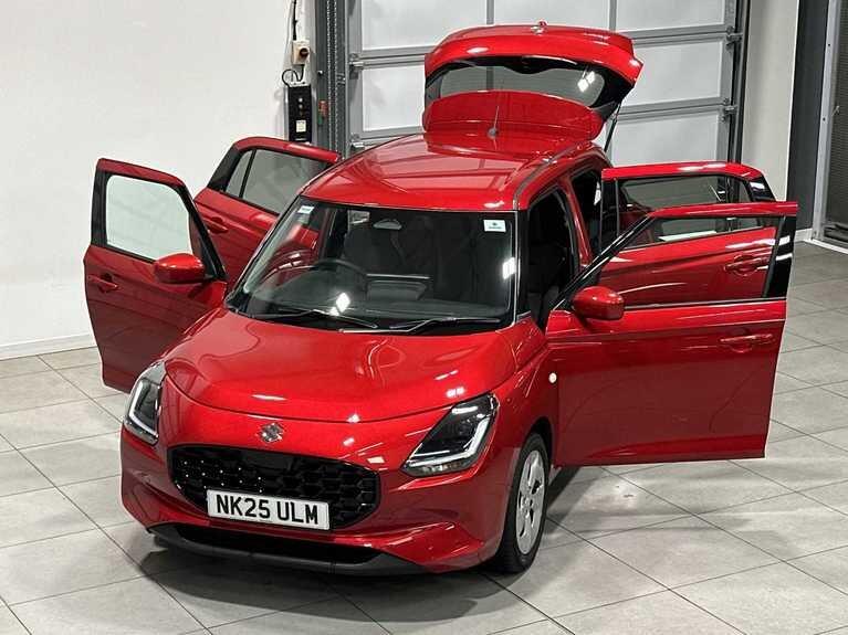 Used Suzuki Swift 2025 for sale - 77523605: Photo 15