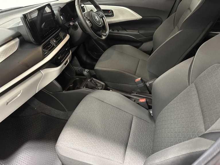 Used Suzuki Swift 2025 for sale - 77523605: Photo 3