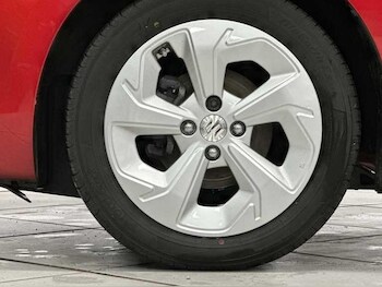 Used Suzuki Swift 2025 for sale - 77523605: Photo