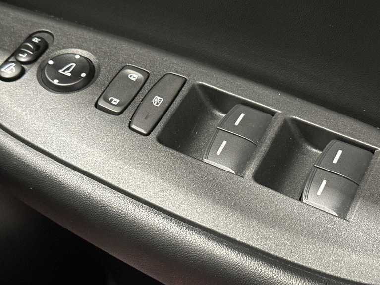 Used Honda Jazz 2021 for sale - 76714780: Photo 40