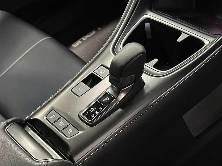 Used Lexus LBX 2025 for sale - 77131823: Photo 4