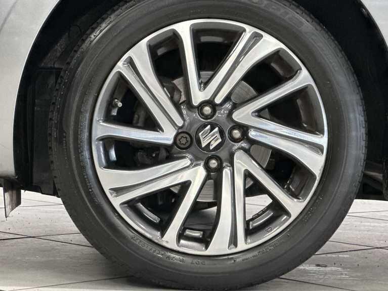 Used Suzuki Swift 2022 for sale - 77993908: Photo 4