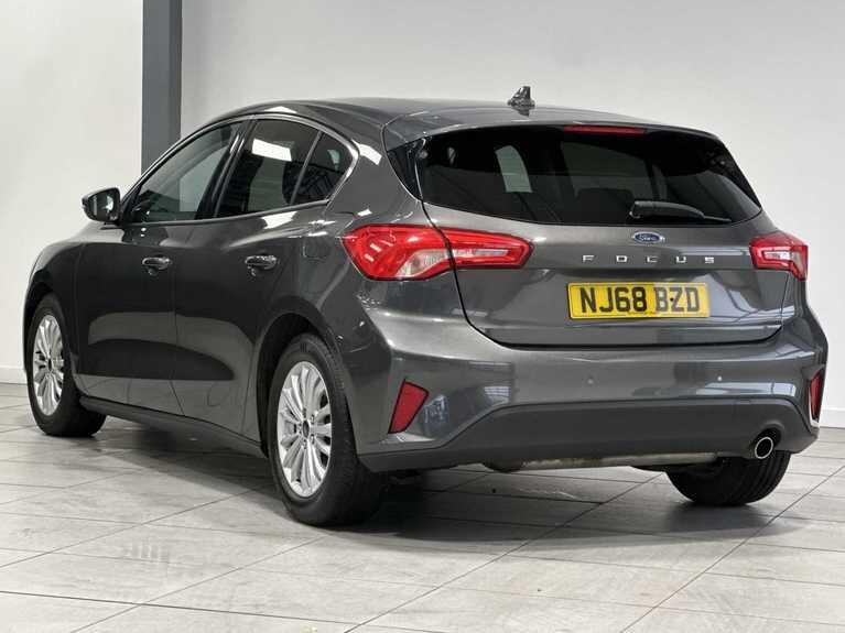 Used Ford Focus 2018 for sale - 76714330: Photo 2