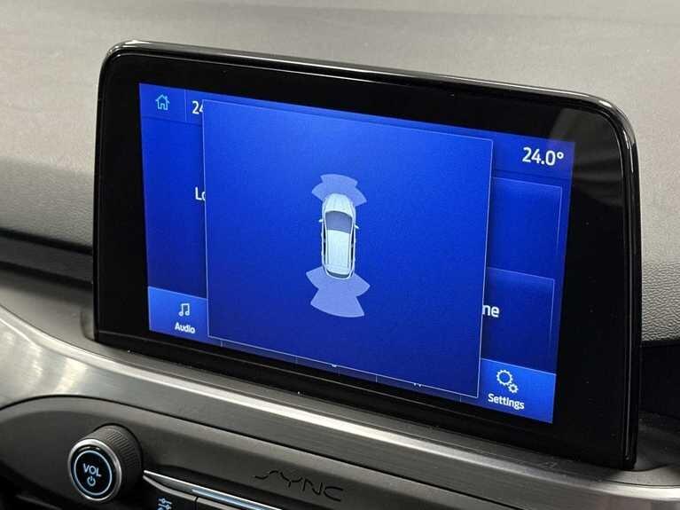 Used Ford Focus 2018 for sale - 76714330: Photo 21