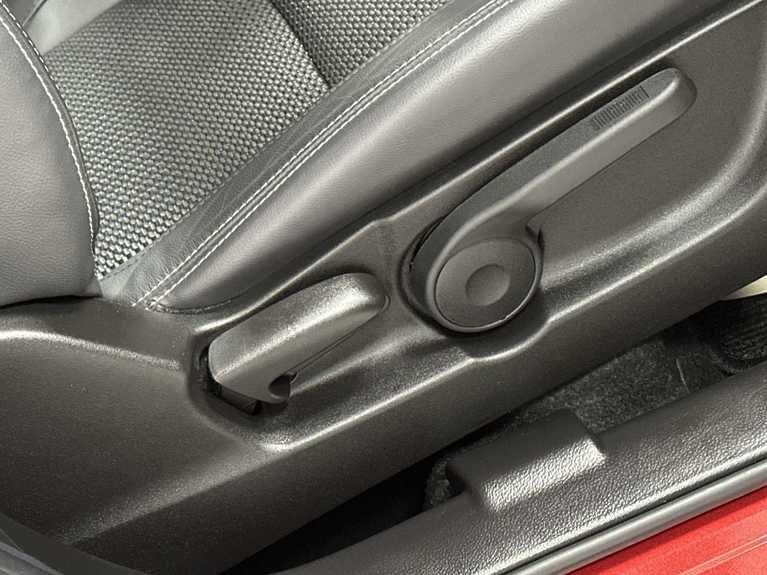 Used Suzuki S-Cross 2022 for sale - 76926215: Photo 37