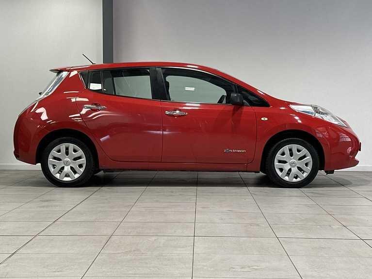 Used Nissan Leaf 2015 for sale - 77598048: Photo 12