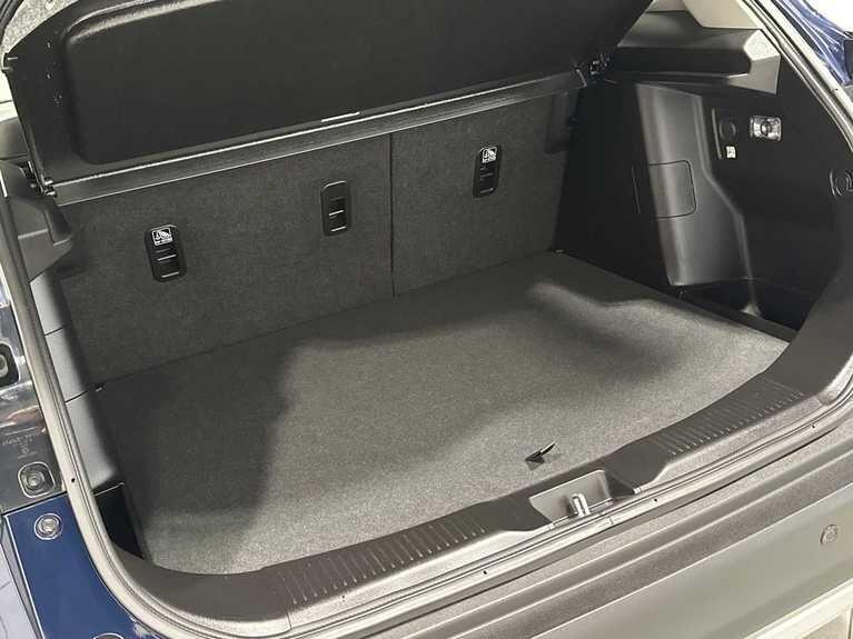 Used Suzuki S-Cross 2023 for sale - 76926108: Photo 25