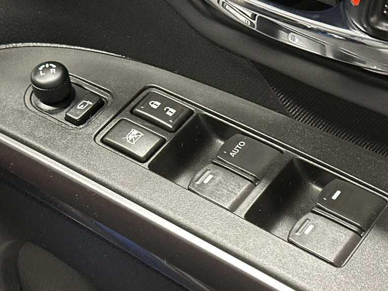 Used Suzuki S-Cross 2023 for sale - 76926108: Photo 39